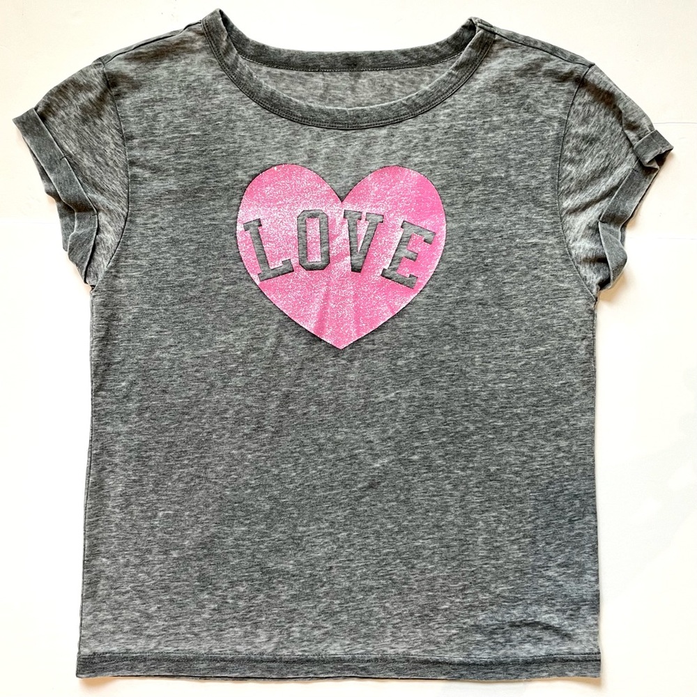 Grey Stonewash LOVE 💗 T - 'Shirt - NWOT Size M